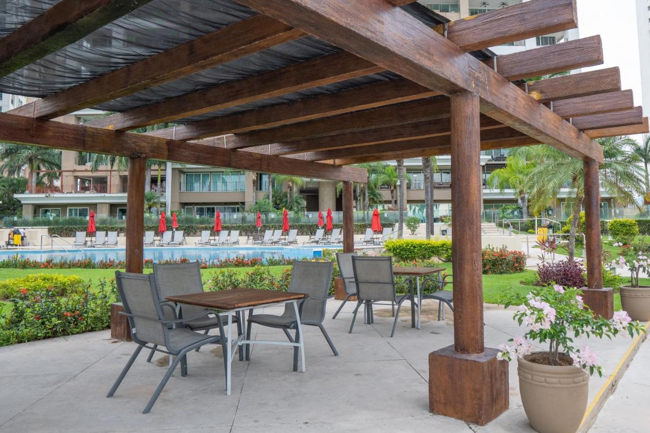 Ocean Front Condo Sleeps 4 Adults-Grand Venetian T3000-1606 Puerto Vallarta Ngoại thất bức ảnh